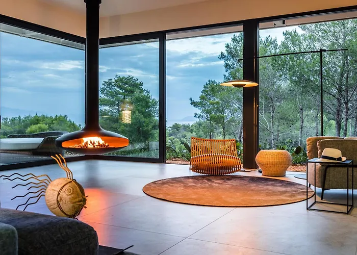 Secluded Hvar Villa 4 Bedrooms Villa Kucno Drvo Short Walk To Beach Modern Stylish Private